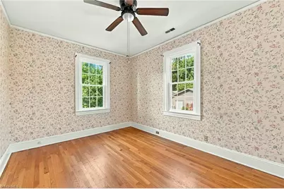 1525 Cloverdale Avenue, Winston-Salem, NC 27104 - Photo 25