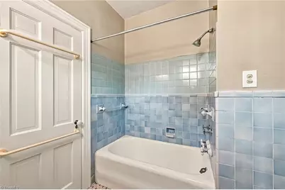 1525 Cloverdale Avenue, Winston-Salem, NC 27104 - Photo 27