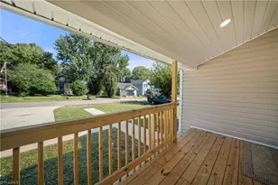 2810 Ansonia St, Winston-Salem, NC 27105 - Photo 5