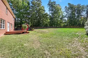 8919 Grv Pk Dr, Oak Ridge, NC 27310 - Photo 37