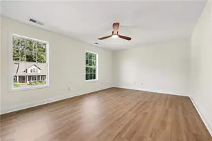 8919 Grv Pk Dr, Oak Ridge, NC 27310 - Photo 19