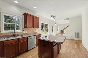 8919 Grv Pk Dr, Oak Ridge, NC 27310 - Photo 9