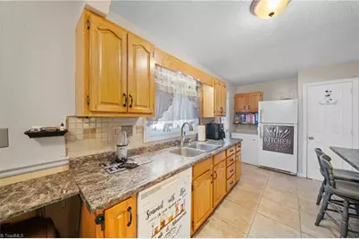 2613 Ellerbe Avenue, Winston-Salem, NC 27127 - Photo 9