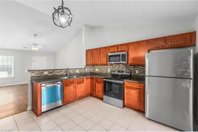 1365 Lowell Street, Kernersville, NC 27284 - Photo 9