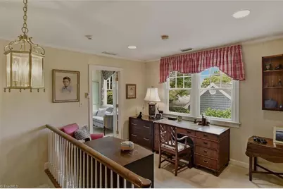 2004 Reynolda Road, Winston-Salem, NC 27106 - Photo 25