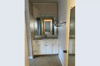 1316 Hawthorne Lane, Burlington, NC 27215 - Photo 13