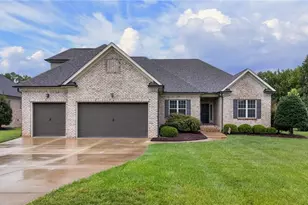 8202 Fortana Ct, Kernersville, NC 27284 - Photo 41