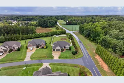 8202 Fortana Court, Kernersville, NC 27284 - Photo 43