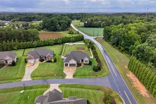 8202 Fortana Ct, Kernersville, NC 27284 - Photo 43