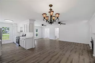 202 Dilworth Rd, High Point, NC 27265 - Photo 9