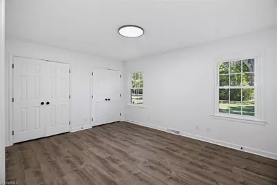 202 Dilworth Road, High Point, NC 27265 - Photo 17