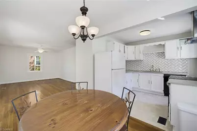3809 Walker Avenue, Greensboro, NC 27403 - Photo 11