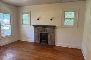 2311 Mullins Dr, Winston-Salem, NC 27107 - Photo 5