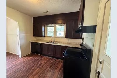 2311 Mullins Drive, Winston-Salem, NC 27107 - Photo 7
