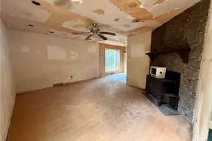 6515 Creek Run Rd, Walkertown, NC 27051 - Photo 3