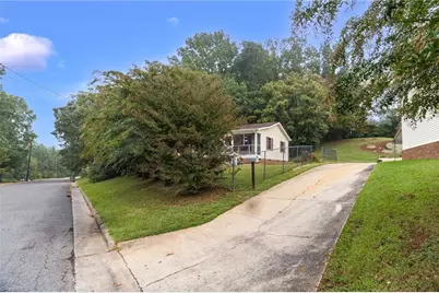 532 Cross Street, Asheboro, NC 27203 - Photo 3