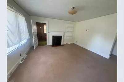 302 N 7th Avenue, Mayodan, NC 27027 - Photo 3