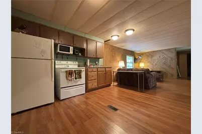 230 Sugar Loaf Road, Troy, NC 27371 - Photo 5