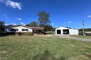 503 Sam Fulk Rd, Pilot Mountain, NC 27041 - Photo 3
