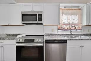 3207 Delmonte Dr, Greensboro, NC 27406 - Photo 23