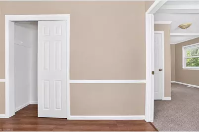 3207 Delmonte Drive, Greensboro, NC 27406 - Photo 11