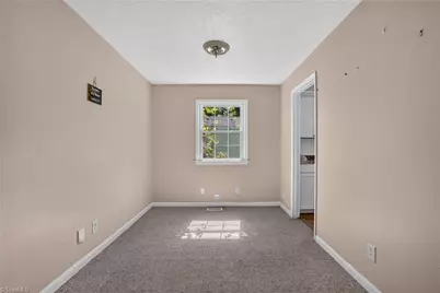 3207 Delmonte Drive, Greensboro, NC 27406 - Photo 19