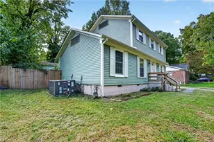 3207 Delmonte Dr, Greensboro, NC 27406 - Photo 9