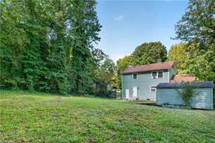 3207 Delmonte Dr, Greensboro, NC 27406 - Photo 43