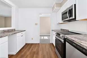 3207 Delmonte Dr, Greensboro, NC 27406 - Photo 25