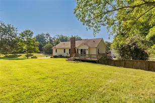 110 Leighmar St, Clemmons, NC 27012 - Photo 33