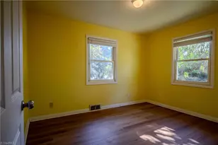 1503 Darden St, High Point, NC 27265 - Photo 13