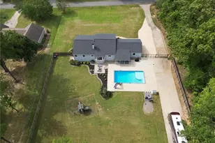 307 Woodland Dr, Elon, NC 27244 - Photo 3