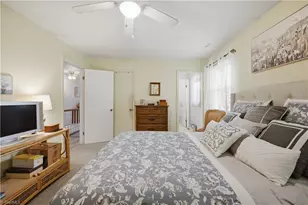 3205 Crestview Dr, High Point, NC 27260 - Photo 33