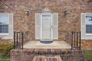 3205 Crestview Dr, High Point, NC 27260 - Photo 5