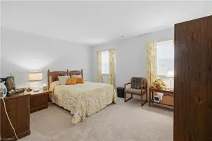 3205 Crestview Dr, High Point, NC 27260 - Photo 41