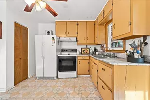 1616 Riverside Dr, Hillsborough, NC 27278 - Photo 21