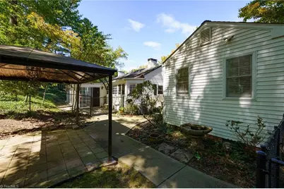 1101 Brookside Drive, Greensboro, NC 27408 - Photo 33