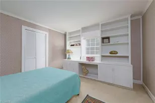 1101 Brookside Dr, Greensboro, NC 27408 - Photo 19