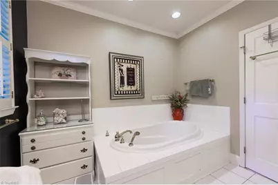 1101 Brookside Drive, Greensboro, NC 27408 - Photo 15