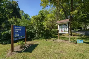 1101 Brookside Dr, Greensboro, NC 27408 - Photo 35