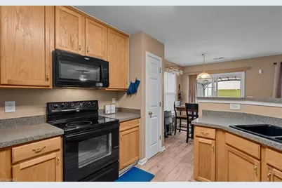 4413 Gray Wolf Way, Greensboro, NC 27406 - Photo 13