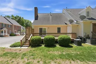 1121 Sherwood Dr, Burlington, NC 27215 - Photo 23