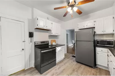 1720 Elizabeth Avenue, Winston-Salem, NC 27103 - Photo 15