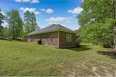 5219 Bethany Park Drive, Pleasant Garden, NC 27313 - Photo 25