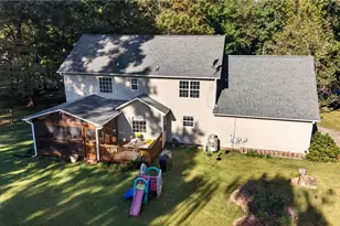 4668 Oakview Dr, Trinity, NC 27370 - Photo 5