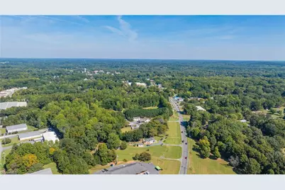 922 S Main Street, Randleman, NC 27317 - Photo 5