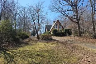 154 Malibu St, Eden, NC 27288 - Photo 1