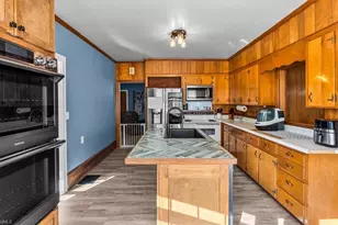 100 N Johnston St, Eden, NC 27288 - Photo 11