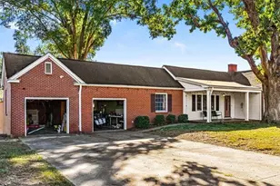100 N Johnston St, Eden, NC 27288 - Photo 5