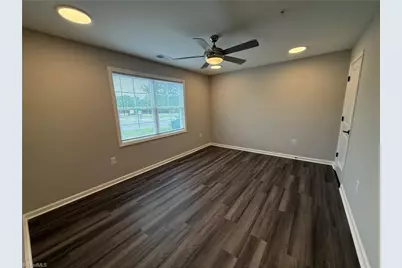 7085 Hanesbrook Circle, Clemmons, NC 27012 - Photo 7